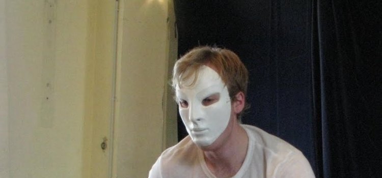 Clown 3 et masque neutre